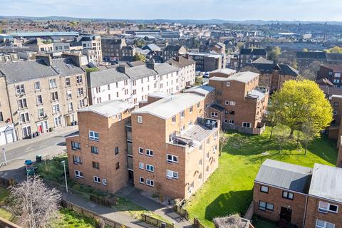 22 Kinghorne Court, Dundee, DD3 6NZ 2 bed ground floor flat for sale