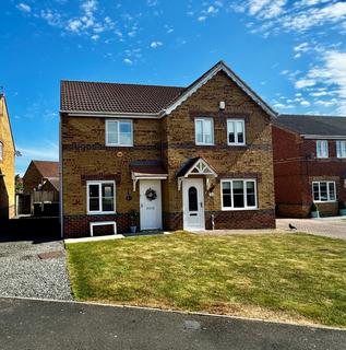 Hetherset Close, Havelock Park... 2 bed semi