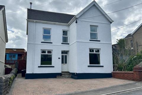 Heol Bryngwili, Cross Hands, Llanelli 2 bed detached house for sale