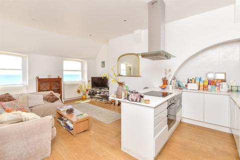 Brunswick Terrace, Hove, East Sussex 2 bed flat for sale