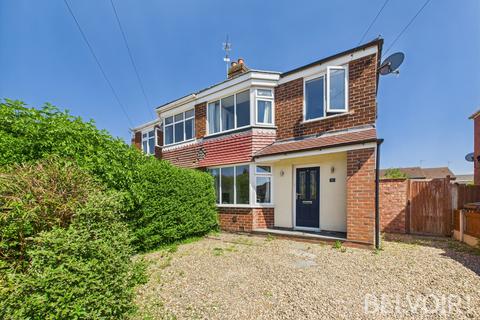 Coronation Road, Stafford, ST16 3 bed semi