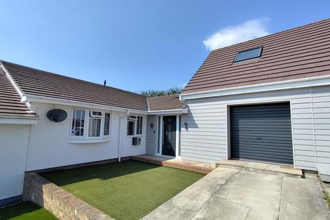 Pydar Close, Newquay TR7 4 bed terraced house for sale