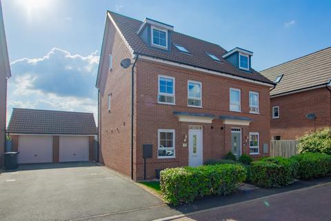 Sand Martin Close, East Leake... 3 bed semi