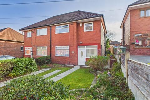Kinder Way, Middleton, Manchester, M24 3 bed semi