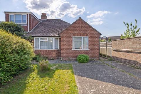 Walnut Avenue, Chichester 2 bed semi