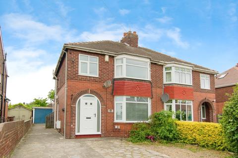Monckton Drive, West Yorkshire WF10 3 bed semi