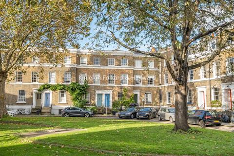 Hanover Gardens, London, SE11 3 bed terraced house for sale
