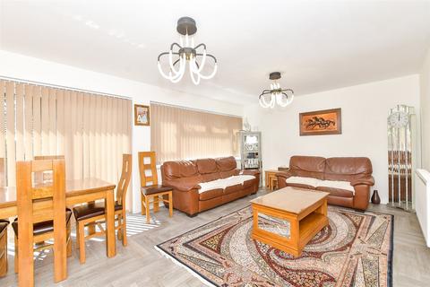 Longbridge House, Southsea PO5 3 bed ground floor maisonette for sale