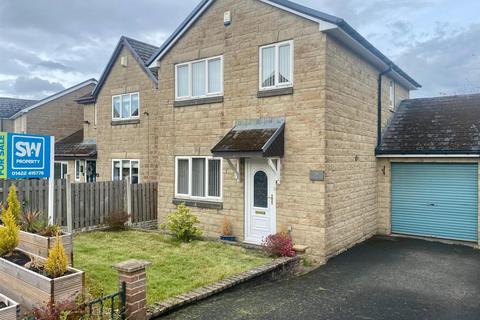 Broad Ings Way, Shelf, Halifax 3 bed detached house for sale