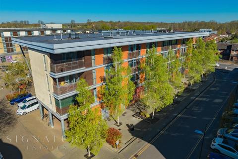 Whippendell Road, Watford 2 bed flat for sale