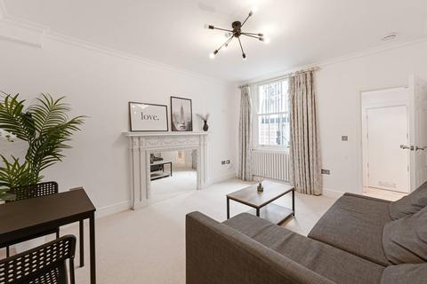Cheniston Gardens, High Street... 1 bed flat for sale