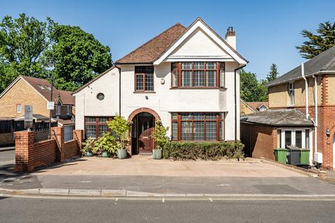 Chalvington Road, Chandler's Ford... 4 bed detached house for sale