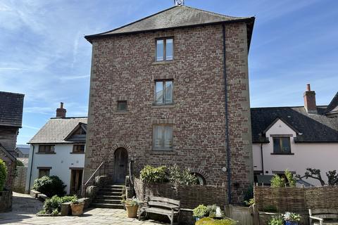 Upper House Farm, Crickhowell, Powys. 2 bed flat for sale