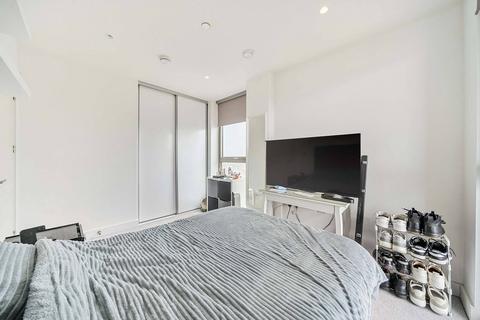 Caithness Walk, Central Croydon... 2 bed flat for sale