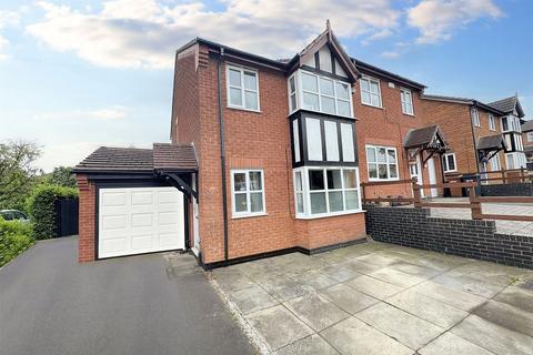 Meadowsweet Close, Melton Mowbray... 3 bed semi