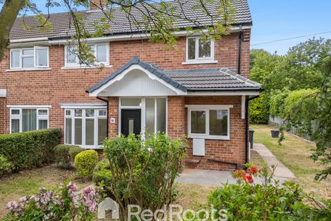 Everingham Road, Doncaster DN4 3 bed semi