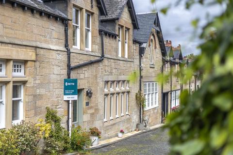 Winton Lane, Kelvinside, Glasgow 3 bed terraced house for sale
