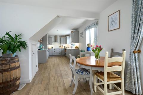 Copperfield Court, Pulham Market IP21 3 bed house for sale