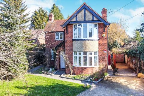 Circuit Lane, Berkshire RG30 5 bed detached house for sale