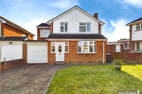 Antrim Road, Reading RG5 4 bed detached house for sale