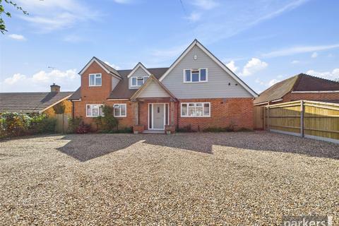 The Ridgeway, Reading RG5 5 bed detached house for sale