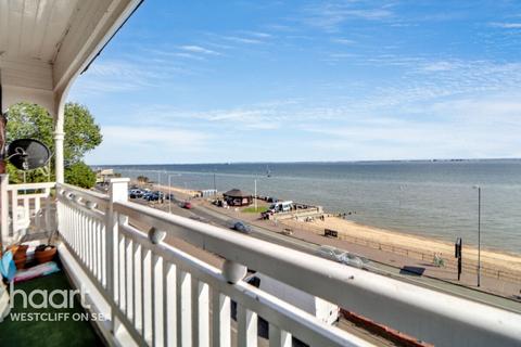 Palmeira Avenue, Westcliff
