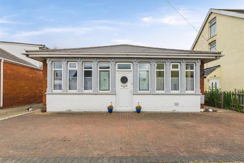 Wellington Avenue, Mablethorpe LN12 3 bed detached bungalow for sale