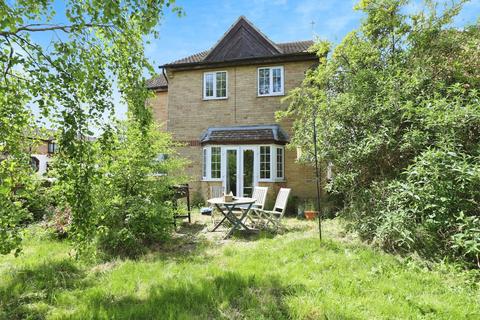 The Parkside, Grantham NG33 4 bed detached house for sale