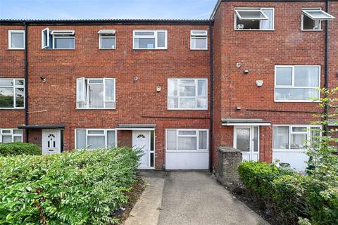Sullivan Close, Colchester, Essex, CO4 5 bed terraced house for sale