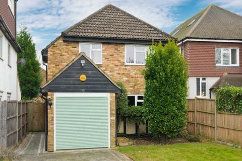 Woodham Lane, Addlestone KT15 4 bed detached house for sale