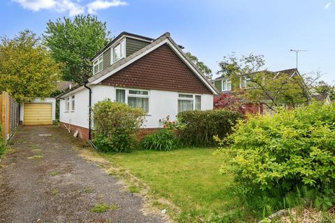 Merrieleas Drive, Chandler's Ford 3 bed chalet for sale