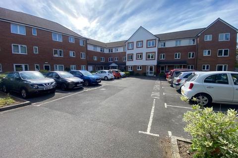 Flat 16 Pinewood Court, 179 Station... 2 bed flat for sale