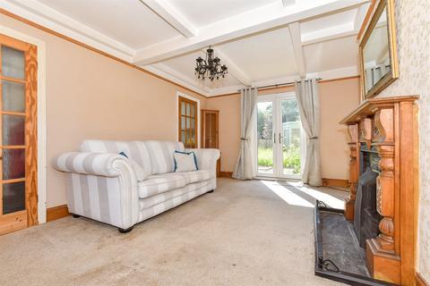 North View, Hersden, Canterbury, Kent 3 bed semi