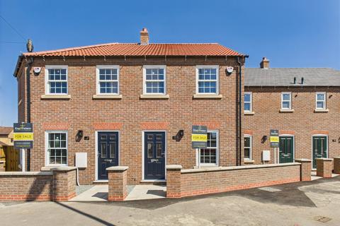 Lynn Road, Wisbech PE13 2 bed terraced house for sale
