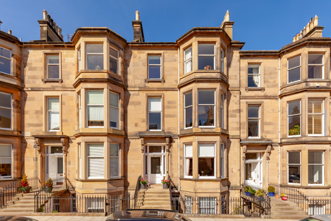 Belgrave Place, Edinburgh EH4 3 bed ground floor maisonette for sale