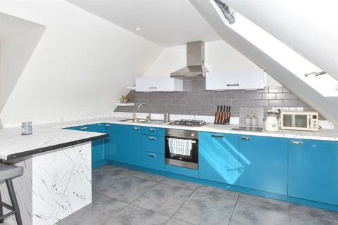 Queens Courtyard, Dover, Kent 2 bed duplex for sale