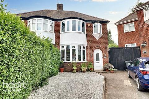 Hesket Avenue, Oldbury 3 bed semi