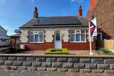 High Street, Broughton, Brigg, DN20 3 bed bungalow for sale
