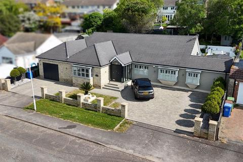 The Glen, Minster 5 bed detached bungalow for sale