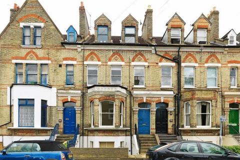 St. Andrews Road, Surbiton KT6 1 bed apartment for sale