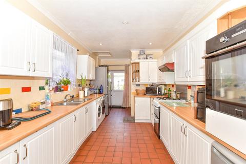 Cranleigh Road, Portsmouth, Hampshire 2 bed terraced house for sale