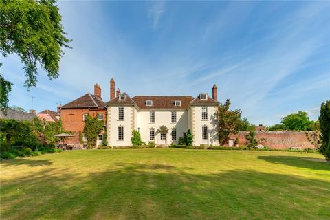 Linton, Cambridge, CB21 8 bed detached house for sale