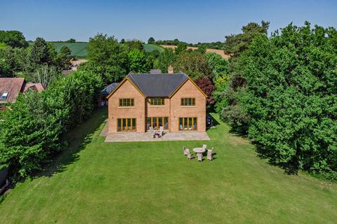 Luston, Leominster, Herefordshire, HR6 5 bed detached house for sale