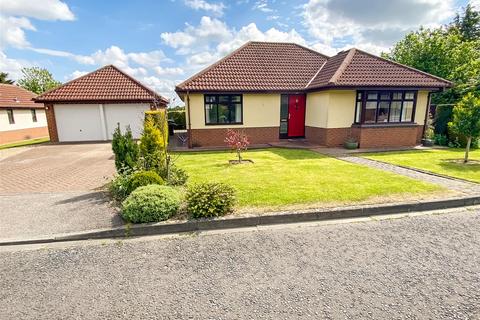 St. Andrews Court, Newton Aycliffe 3 bed detached bungalow for sale