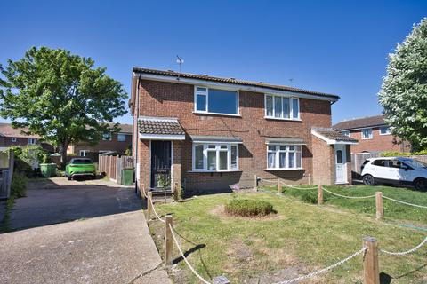 Firs Lane, Folkestone, Kent, CT19 1 bed flat for sale