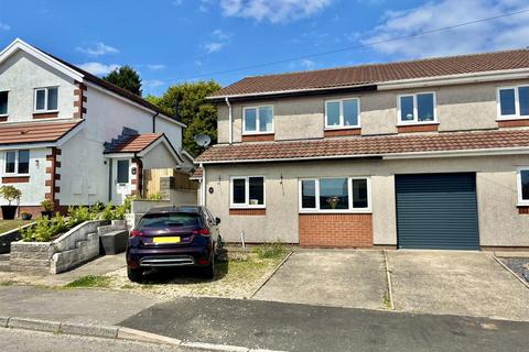 Priors Way, Dunvant, Swansea 3 bed semi