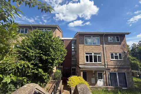 Thurmond Crescent, Winchester, Hampshire 2 bed apartment for sale