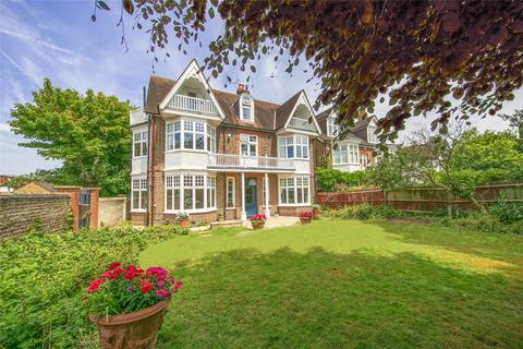 Vicarage Road, East Sheen, SW14 6 bed detached house for sale
