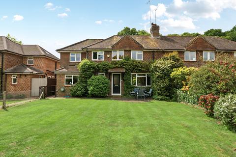 Mare Lane, Hascombe, Godalming, GU8 3 bed semi