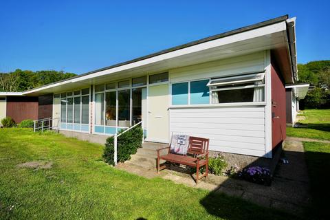 Kings Chalet Park, Cromer, NR27 2 bed chalet for sale